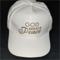 Sapca alba, God brings Peace, auriu